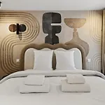 31 Flat 8 Person St Lazare Galerie Lafayette 8th Paříž