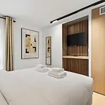 31 Flat 8 Person St Lazare Galerie Lafayette 8th Apartmán *