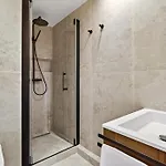 31 Flat 8 Person St Lazare Galerie Lafayette 8th Apartmán