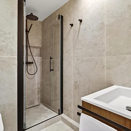 31 Flat 8 Person St Lazare Galerie Lafayette 8th Appartement